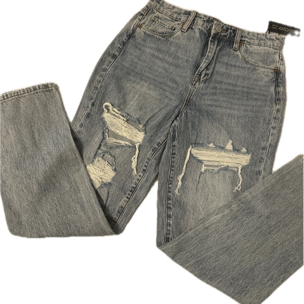 Blank NYC Relaxed Blue Jeans with Vintage Wash